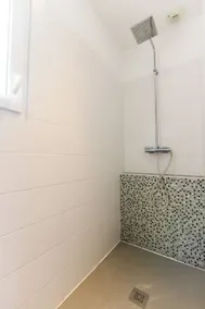 Maison Récente au Calme Proche de Toutes Commodités, à 2 km de la Plage - Image 3
