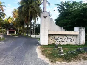 Seaside Getaway at Goodheart's Comfort Inn - Image 3