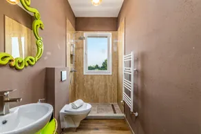 Boutique Villa with Pool and Seaview. Very close Aventura Park. AC in each room. - Image 3