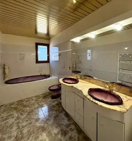 Villa familiale piscine privée 6 personnes Proche plage 6PC7 - Image 2