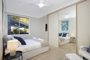 Cosy Renovated 2 Bed cottage on the water - Image 5