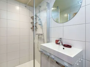 Luxurious Bungalow in Bullange with Hot Tub - Image 4