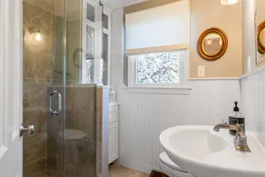 Perfect Chatham Retreat | Access To Lovers Lake - Image 2
