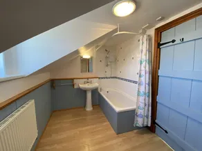 Gwalia Llansteffan - Image 2