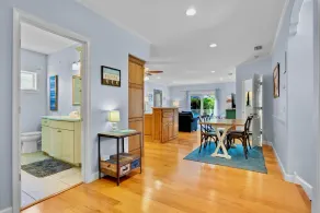 AMI Escape! King Suite, Twin Room and Ping Pong Near Holmes Beach - Image 3