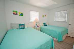 Dolphin's Run, Oceanfront House in Emerald Isle, NC! - Image 5