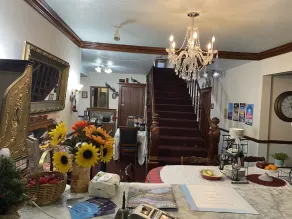 Historical Victorian Style House <br>Transport you back in time with Claw tubs  - Image 3