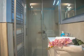 Casa King- WelcHome - Image 3