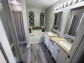 Ready to be near all the local’s favorites? This house is it! - Image 3