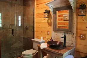 The little cabin on the mountainside - Image 3
