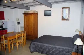 Studio U Lilà, Wifi, Sea 6 km, Panoramic view of Aiguilles de Bavella - Image 3