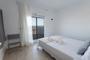 VISTAMAR 1 - Fantastic house with terrace and next to the sand of the beach La Devesa, in - Image 4
