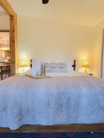 Homestead Hideaway + Hot Tub - Image 5