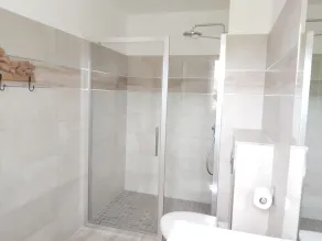 3 bedroom apartment heated pool air conditioned wifi 1 min river 7 min beach - Image 5