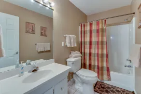 Lakehouse with covered dock, slide, and outdoor kitchen! Close to I-75, trails. - Image 2