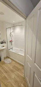 London Apartment-Next to 02- Balcony - Image 2