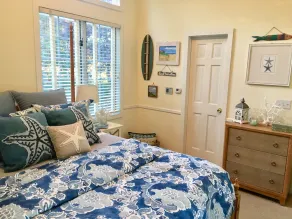 Waterfront Beach Cottage with Dock - Image 3