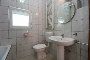 Apartment 847/2003 (Istria - Pula), 800m from the beach - Image 3