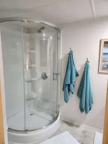 AQUAHOLIC VISTA - Image 2