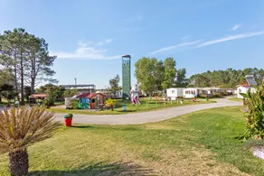 Chalet 'Bungalow T3 I V- 15 Min. von Nazaré' mit Gemeinschaftspool und privater Terrasse - Image 2