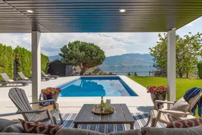 LEGAL Bright, Spacious w/POOL, Lake & Vineyard Views, WEEKLY/MONTHLY discounts - Image 3