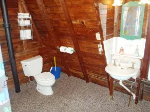 Fish Tales Inn at Rocky Nook - Image 3
