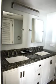 Southern View- All New! Modern & Stylish-Your Paradise Awaits! + Locker! - Image 2
