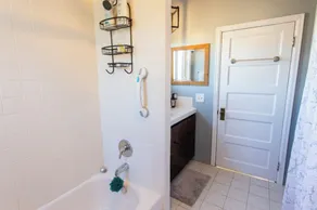 PROMO 5% WEEKLY AND 10% MONTHLY DISCOUNT! Mountain Cabin, conveniently located. - Image 5