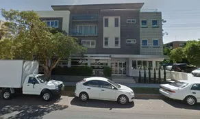 Comfy 1-Bed Apartment in Perfect Location - Image 5