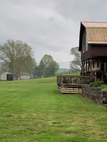 Experience rural charm in our Culleoka Farmstay - Image 5