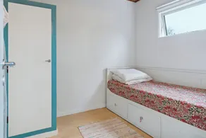 Holiday Home Near Beautiful White Sandy Beaches - Image 4