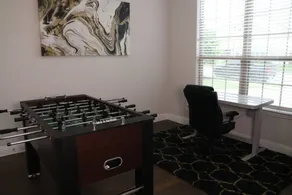 Spacious Home w Putting Green for Extended Stays - Image 3