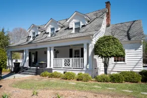 Swamp Rabbit Inn TR - Image 5