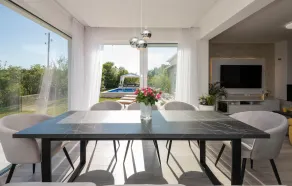 Awesome Home In Veliki Brocanac - Image 5