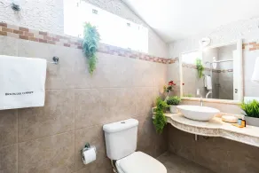 Linda Casa a 50m da Praia com Churrasqueira e Jardim - Image 5
