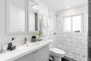 Cozy home at Lighthouse Point with Pool 1 - Image 3