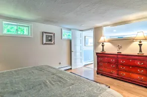 3 Mi to Bourne Scenic Park: Quaint Cape Cod Apt - Image 3