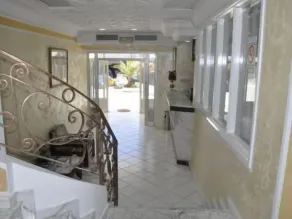 Hôtel Les Palmes d Or - Image 2