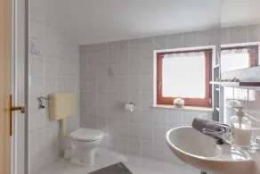 Apartment Nini with Balcony - Image 3