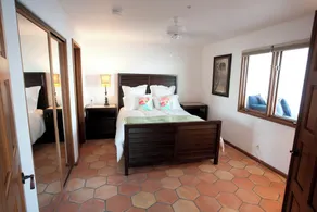 Ocean Front Villa Hamilton Bucht - Image 5