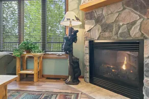 Well-appointed lakefront villa with gameroom at Giants Ridge - Image 2