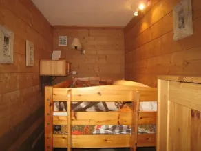 A 50m dalle piste di sci, 4° piano, balcone, televisione, 30m², Alpe d'Huez - Image 3