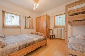 I Folli di Alleghe Apartment - Parking & Wi-Fi - Image 5