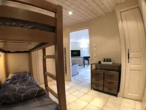 On the shores of Lake Annecy, comfortable apartment with terrace and private beach - Image 4