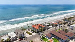 Incredible OCEANFRONT Location with 30' Balcony! - Image 4