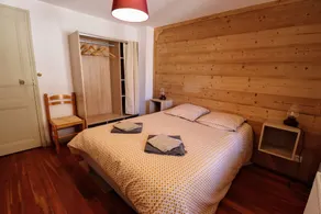 Spacious house in the heart of the Colmars ramparts! - Image 5
