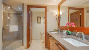 Aloha! Come enjoy paradise in our tranquil & relaxing beach villa. - Image 5