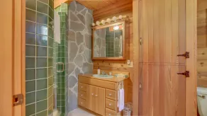Clear Creek Cabin - Meredith Lodging - Image 3