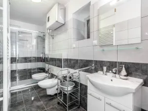 Lovely Apartment Near the Sea & the Center - Image 3