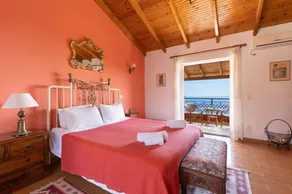 Villa Astarti by Villa Plus - Image 5